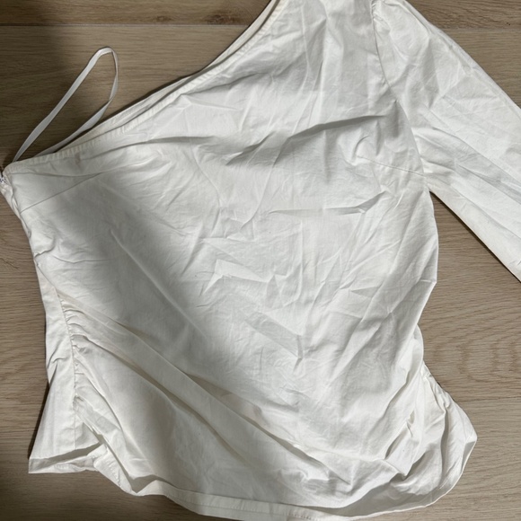 Superdown Preston One Shoulder Top in White - Picture 2 of 3